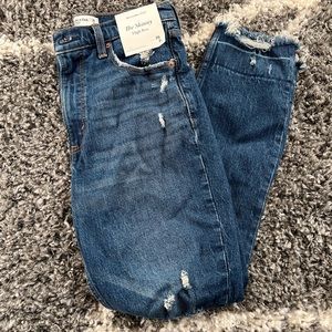 Abercrombie - Skinny High Rise NWT - Size 26S